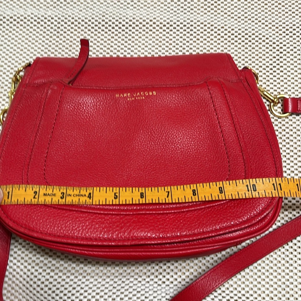 Marc Jacob’s Red Leather Empire City Crossbody Purse - Picture 11 of 15